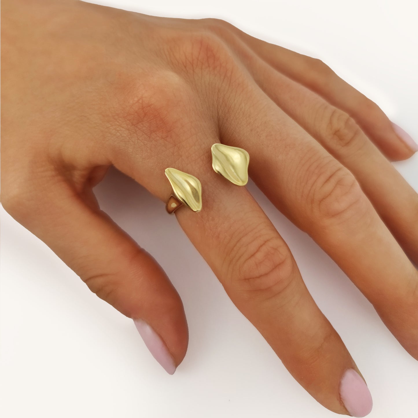 Papillon Ring